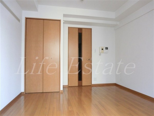 プレサンス東本町