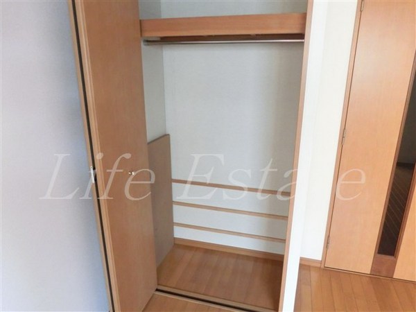 プレサンス東本町