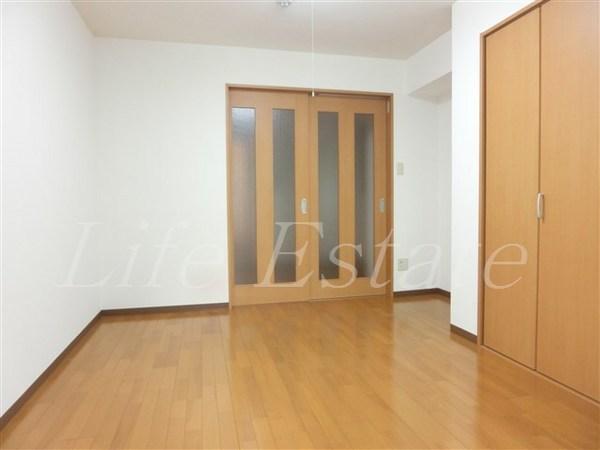 Huge1（ヒュージ1）