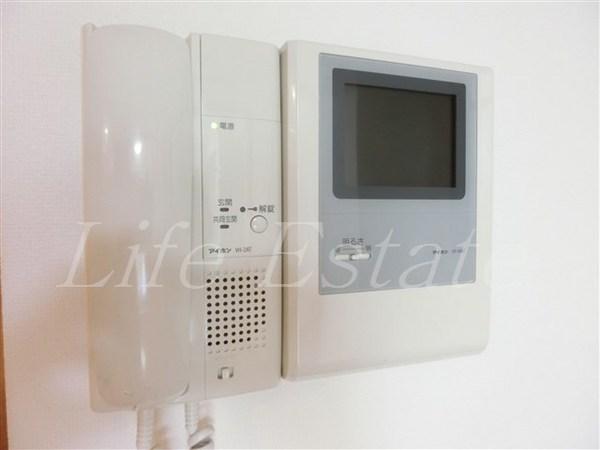 Huge1（ヒュージ1）