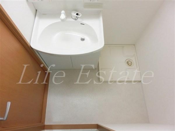 Huge1（ヒュージ1）