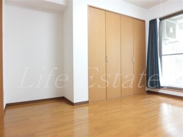 Huge1（ヒュージ1）