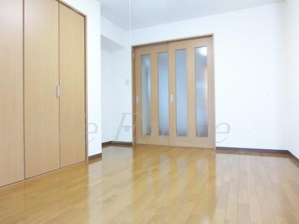 Huge1（ヒュージ1）