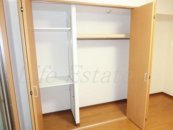 Huge1（ヒュージ1）