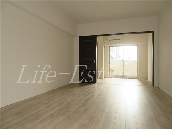 ラクラス堺筋本町