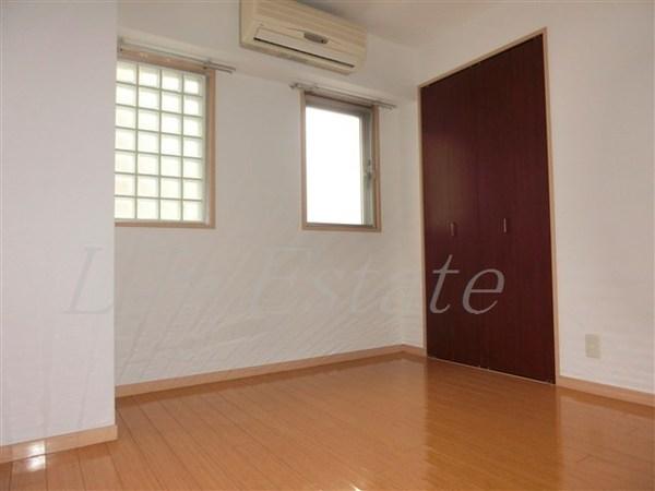 アリス・マナーガーデン四天王寺