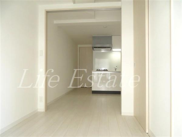 コンフォリア・リヴ谷町九丁目ソルテラス