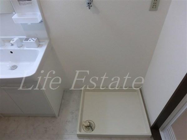 大阪市中央区安土町１丁目のマンション