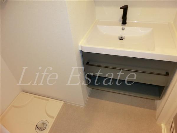 セレニテ本町東リアン