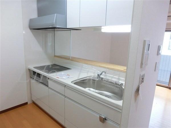 大阪市中央区博労町１丁目のマンション