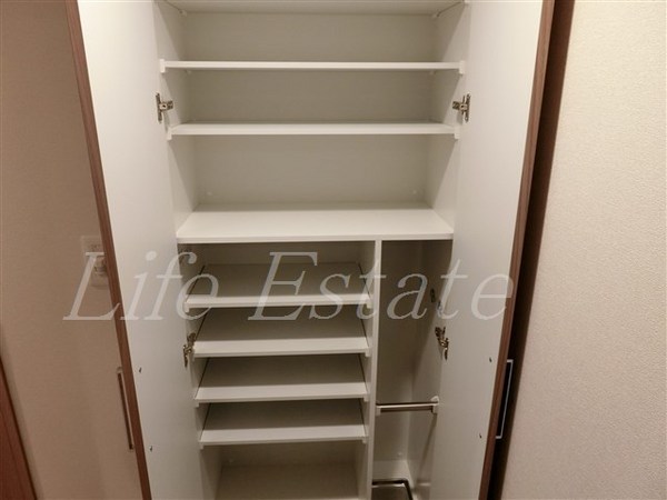 プレサンス松屋町グレース