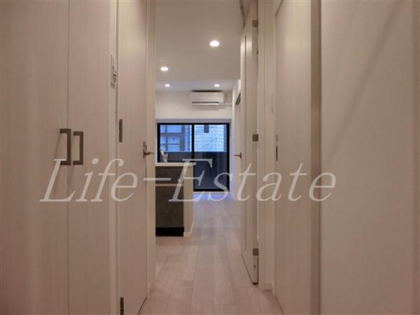 シーズンフラッツ大手前