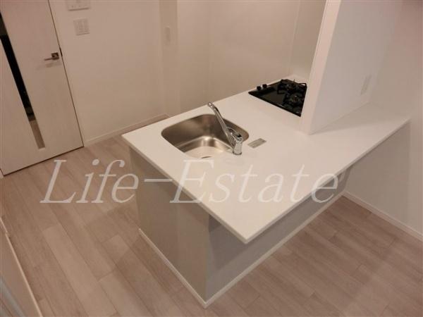 シーズンフラッツ大手前