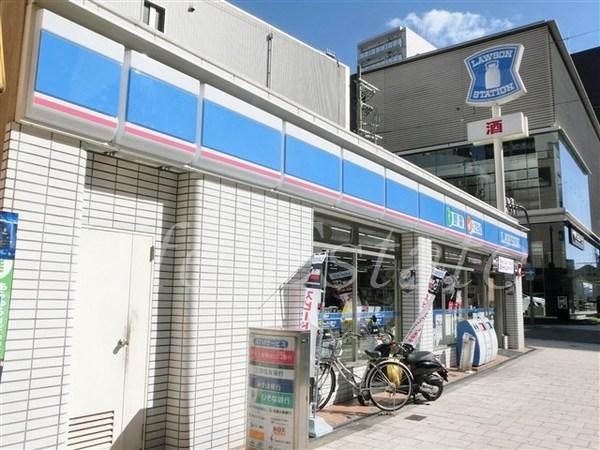 プレサンス堺筋本町ディスティニー(ローソン和泉町店)