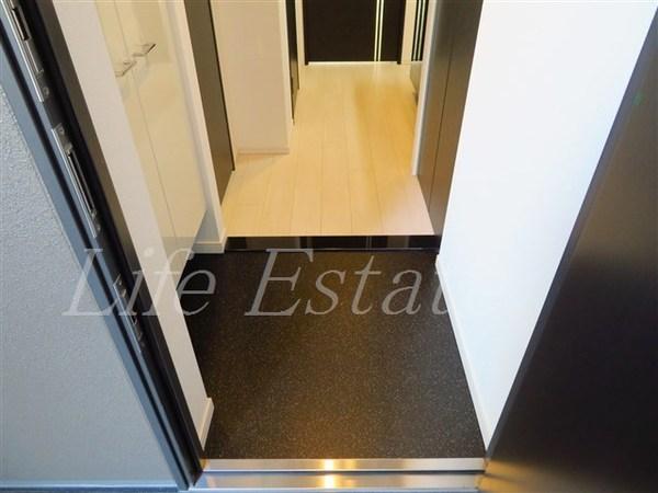 スワンズシティ大手前レーヴェ