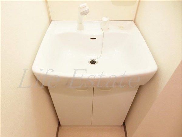 ブランクレール谷町