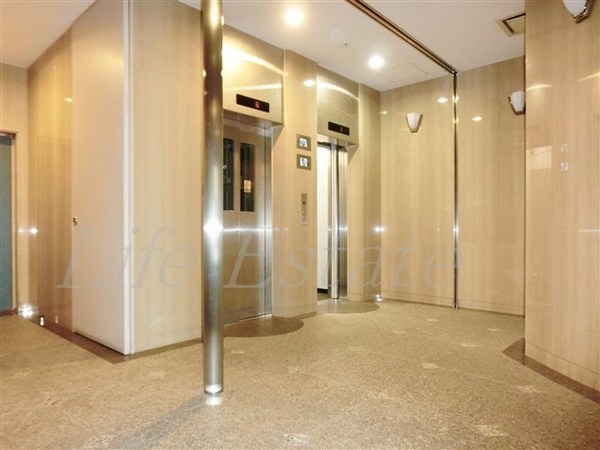 ブランクレール谷町