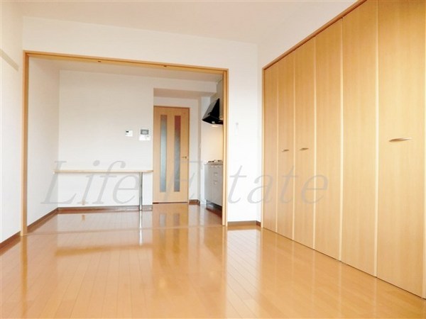 ブランクレール谷町