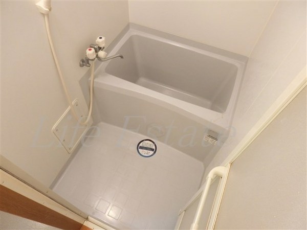 ブリストル神崎