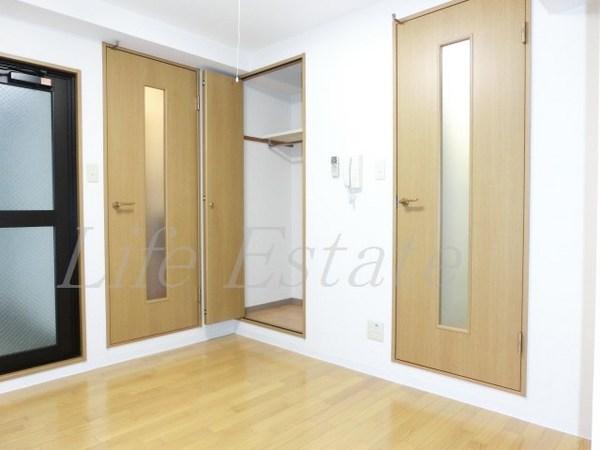 ブリストル神崎