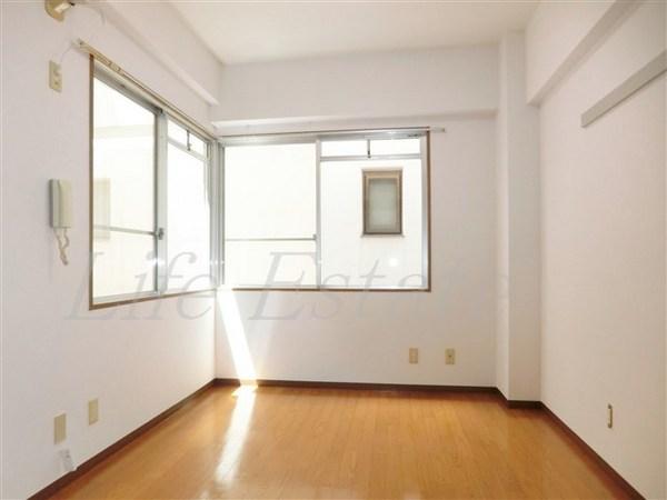 メルベーユ谷町