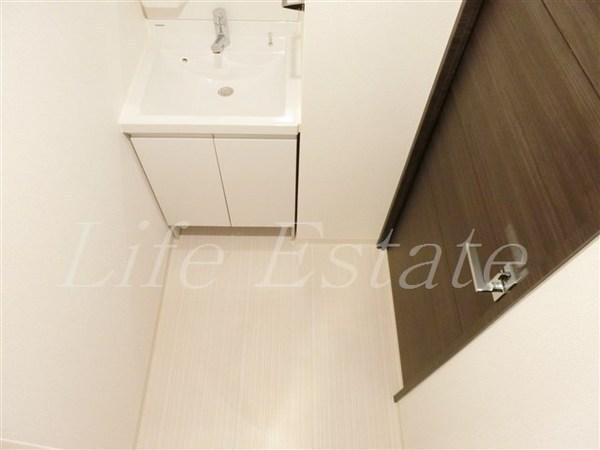 レオンコンフォート本町