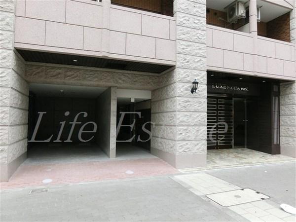 LUXE難波EAST