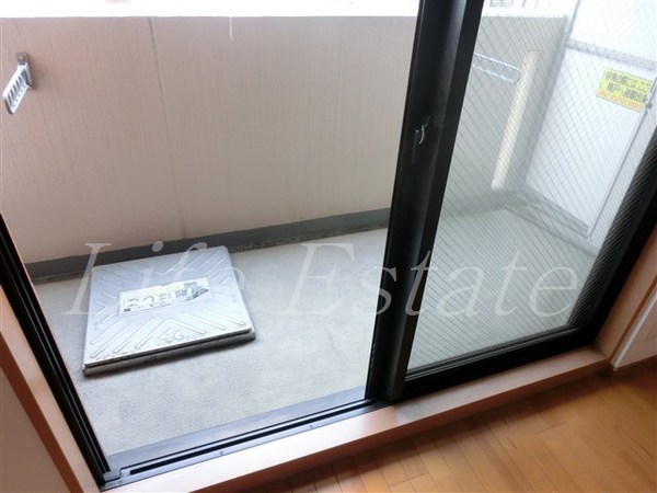 プレサンス東本町