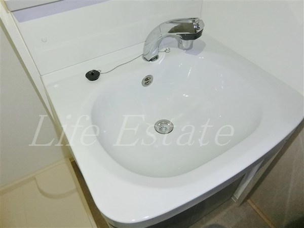 ファーストフィオーレ心斎橋イースト