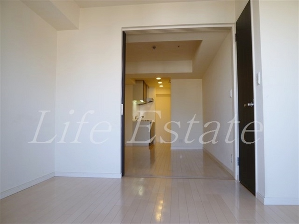 アプリーレ堺筋本町