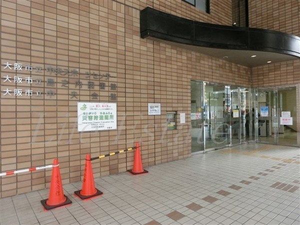 ラシーヌ瓦屋町(大阪市立島之内図書館)