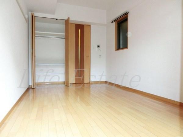 大阪市中央区東心斎橋１丁目のマンション