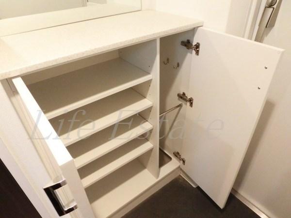 エグゼ心斎橋EAST