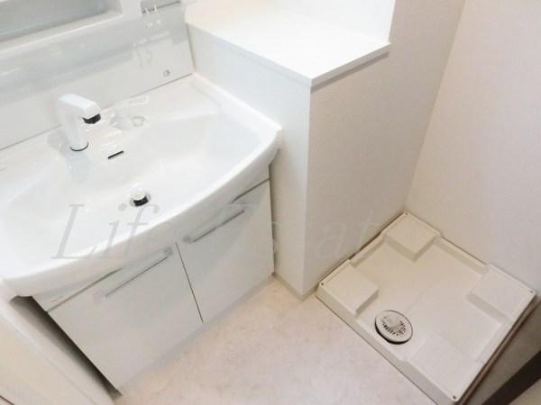 エグゼ心斎橋EAST