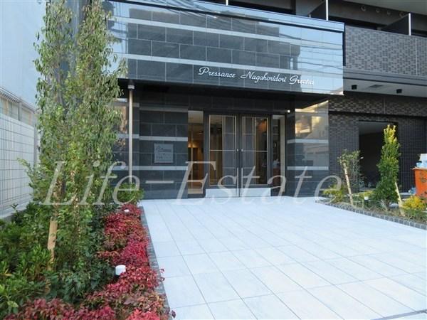 プレサンス長堀通グレイタス