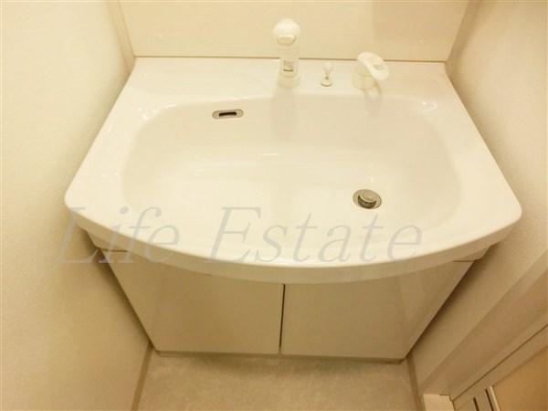 クラウンハイム北心斎橋フラワーコート