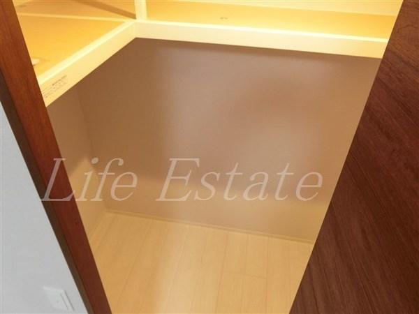 ドミツィール福