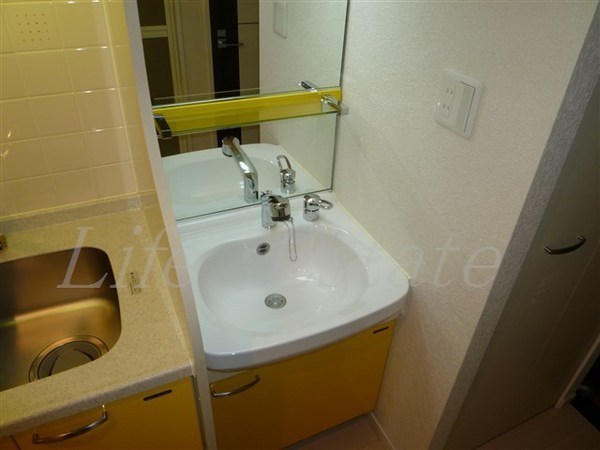 プレサンス心斎橋ザ・スタイル