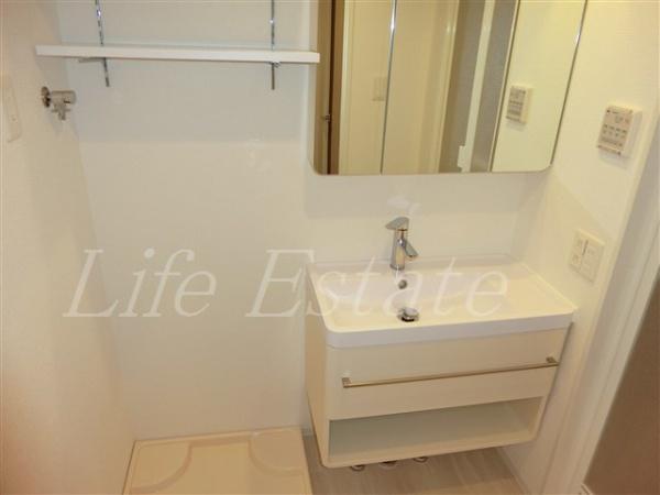 セレニテフラン本町