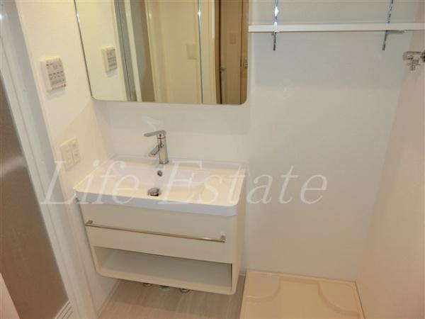 セレニテフラン本町