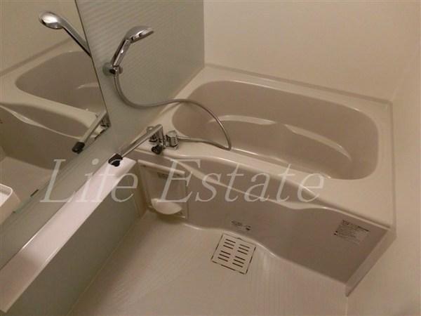 ファーストフィオーレ本町イースト