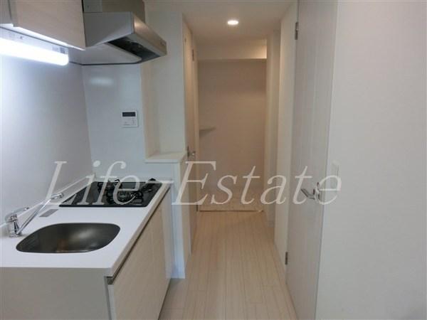 ファーストフィオーレ本町イースト