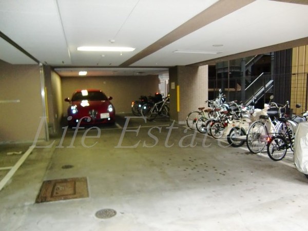 エイペックス心斎橋東