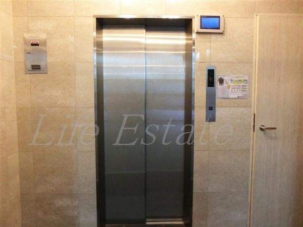 オリエンタル上町