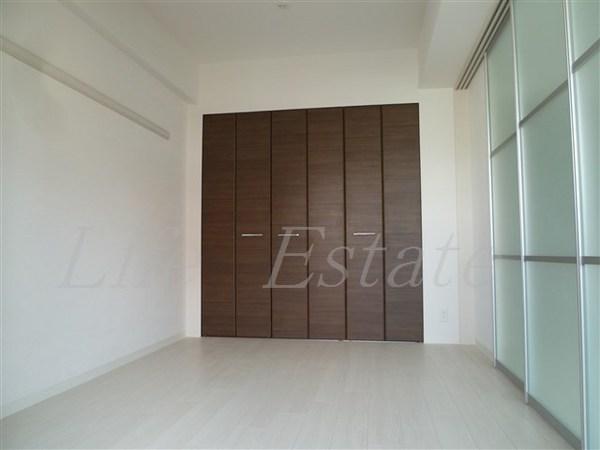 プレサンス堺筋本町フィリア