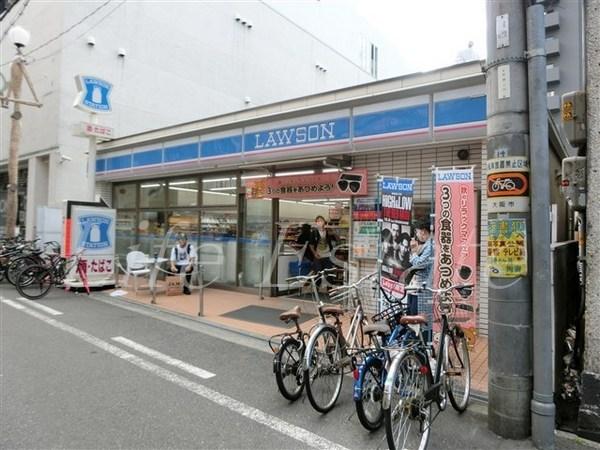 エステムエグゼ心斎橋(ローソン西心斎橋二丁目店)