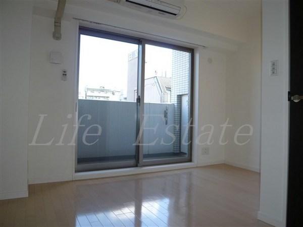 アプリーレ堺筋本町