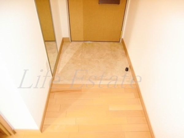 ブルグリンコート夕陽丘