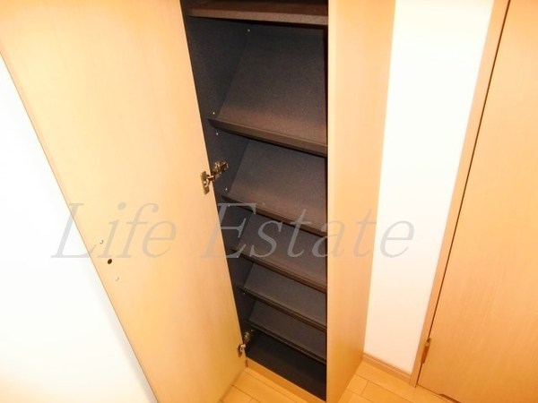 ブルグリンコート夕陽丘