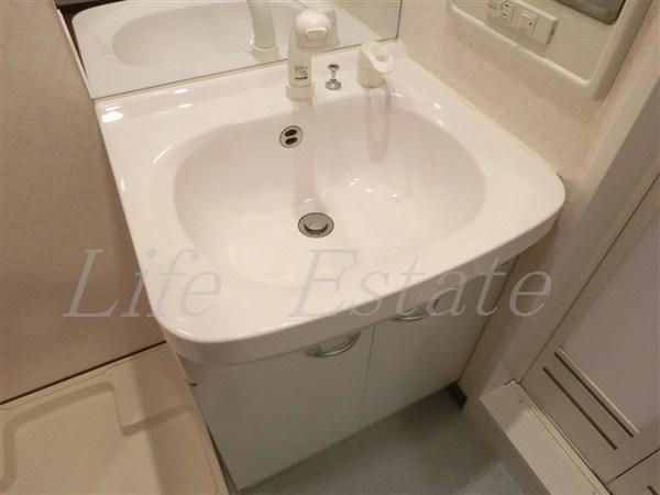 ローズコーポ本町